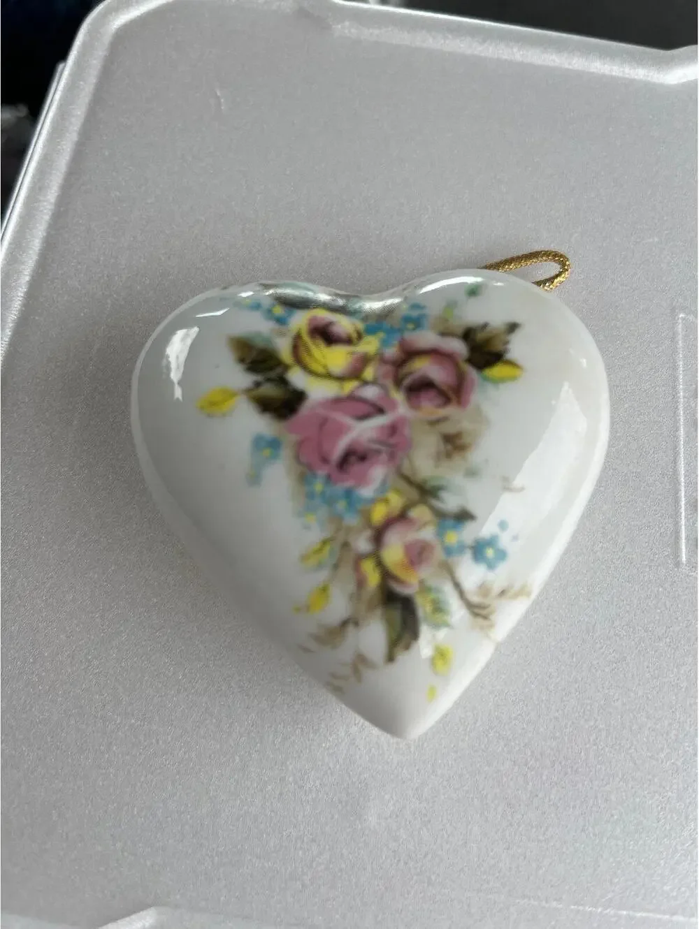Vintage Porcelain Heart-Shaped Potpourri Holders with Floral Design